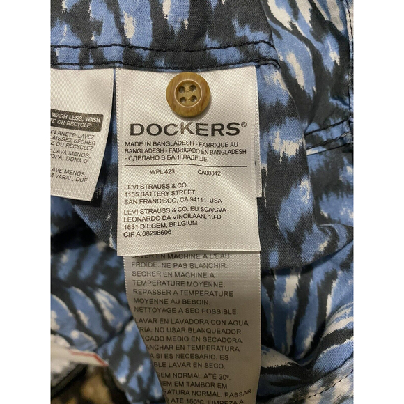 Dockers Hawiian Tropical Shirt L Men Blue White Floral Button Front Short Sleeve - Picture 8 of 9